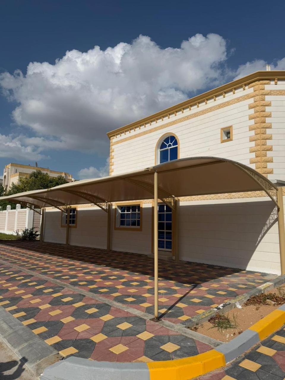 International Abu Dhabi