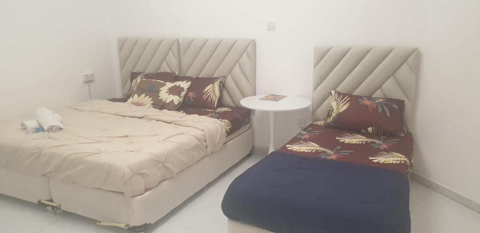Guest house International *