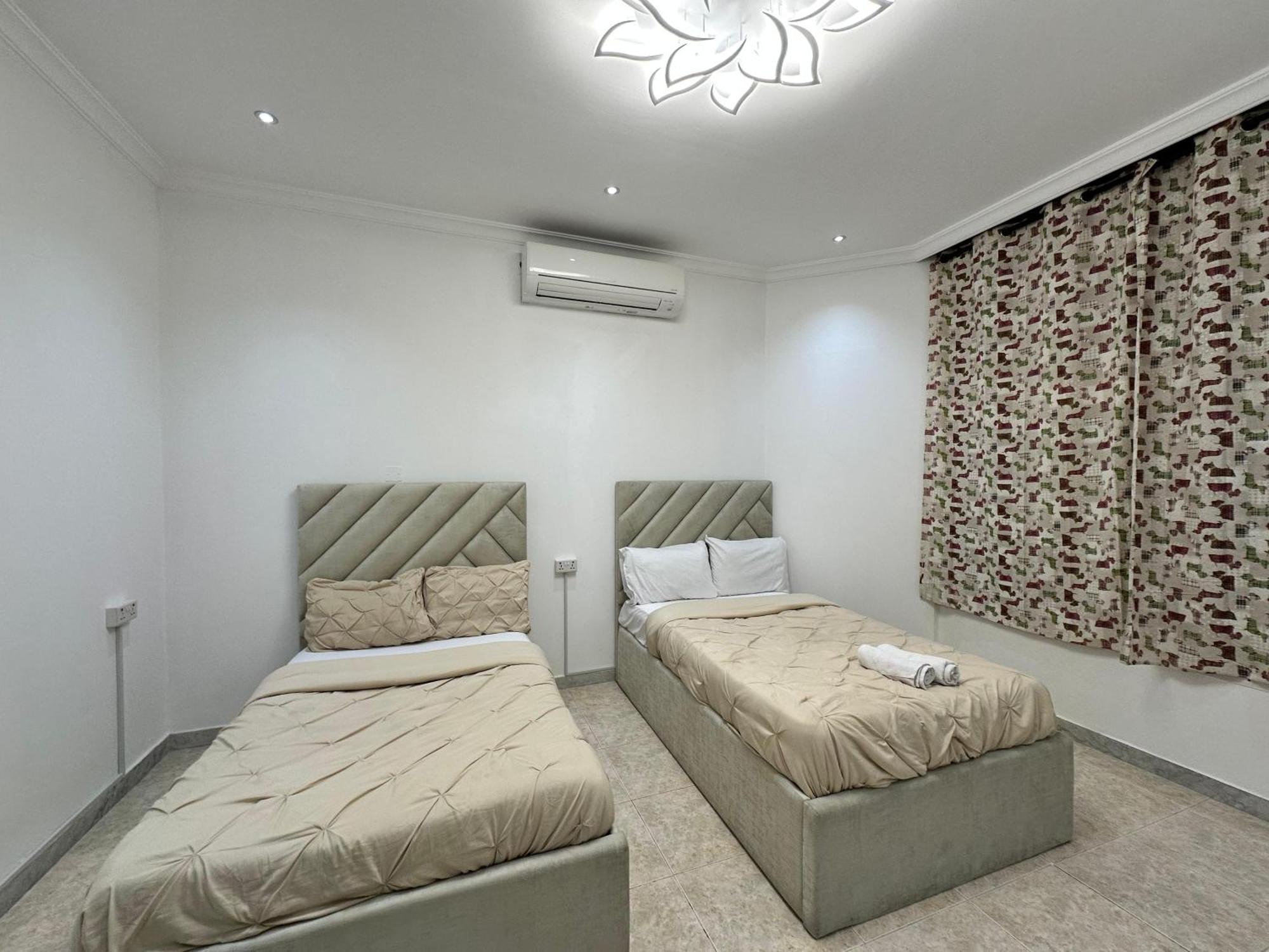 Guest house International *